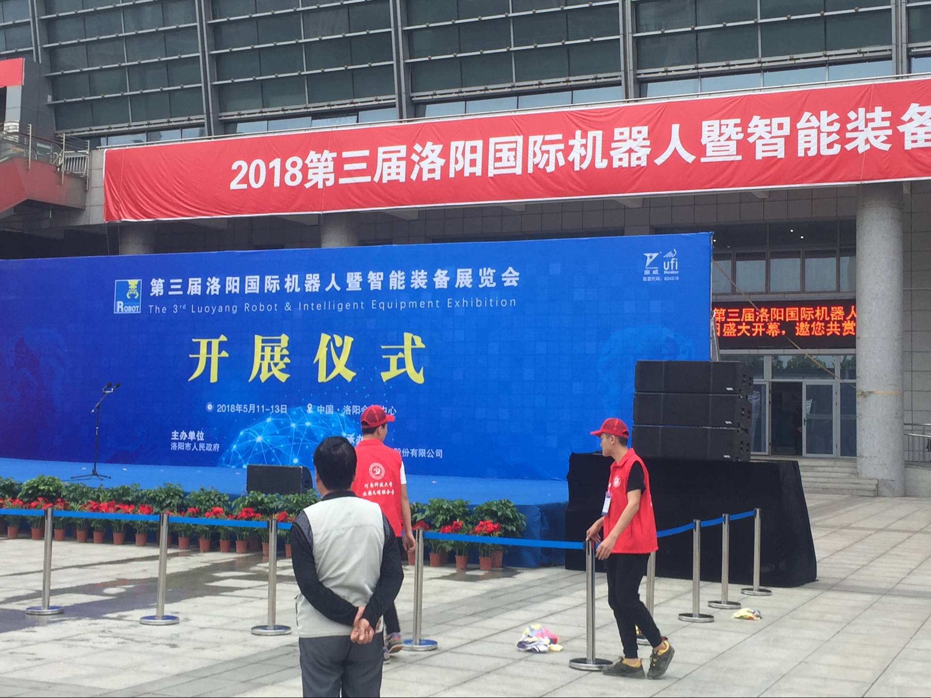 草莓视频成人APP免费