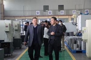 北京航空航天大学发动机研究院教授莅临草莓视频成人APP下载IOS轴承考察交流